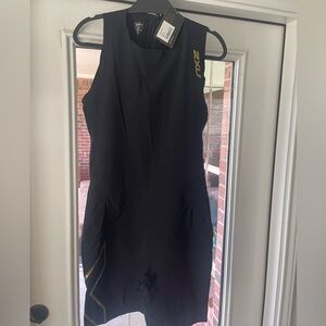 2XU Black Sleeveless Triathlon Suit with Gold Accents